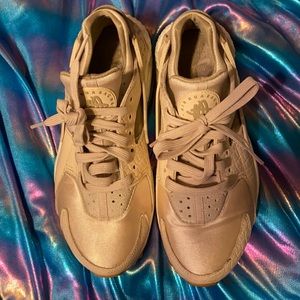 Rose Gold Huraraches